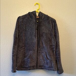 Cozy Gray Zip-Up Hoodie Women’s